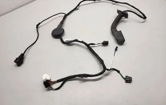 Audi Q2 - Rear door wiring loom 81A971687T