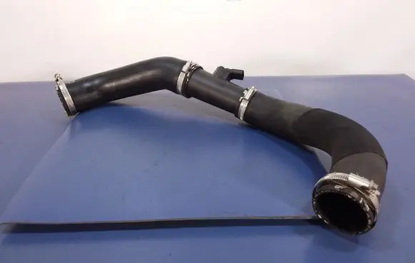 Audi A8 S8 D4 4H Air intake hose/pipe 4H0129606B