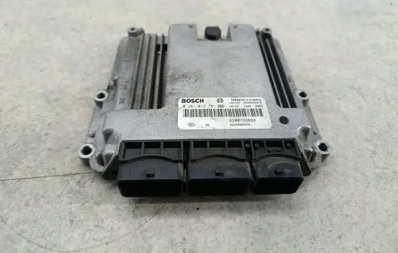 Renault Laguna III Engine control unit/module ECU 8200726880