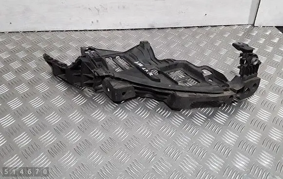 Volkswagen Golf VI Headlight/headlamp mounting bracket 5k0807228a