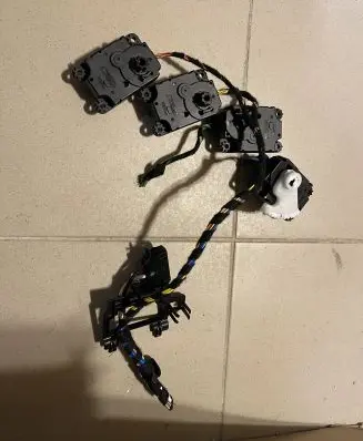 Citroen C4 II Air flap motor/actuator HAD36011A