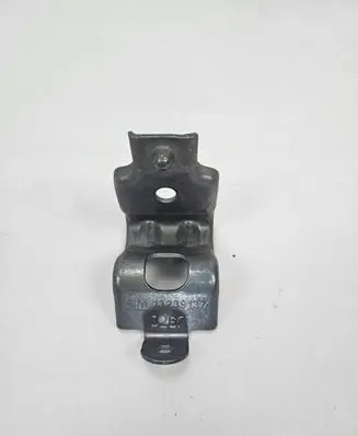 Opel Insignia A Radiator mount bracket 13239137