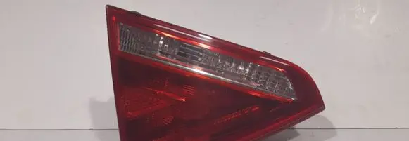 Audi A5 8T 8F Tailgate rear/tail lights 8T0945093