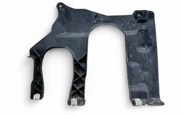 Other engine bay part