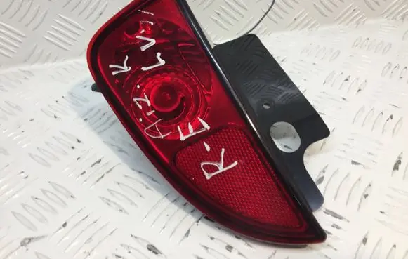 Renault Espace III Rear bumper light 8200027155