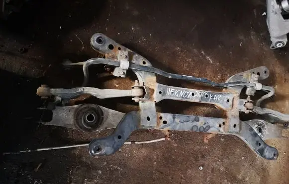 Opel Insignia A Rear subframe 