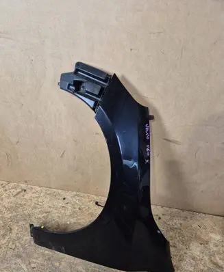 Volvo S60 Fender