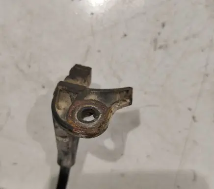 Peugeot 307 ABS brake wheel speed sensor 9659058280