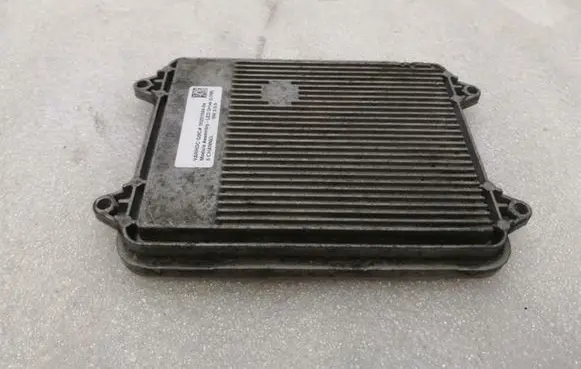 Tesla Model X Headlight ballast module Xenon 0020102404