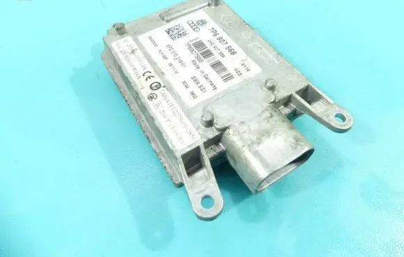 Volkswagen Touareg II Central body control module 7P6907566 IMPRK1334961