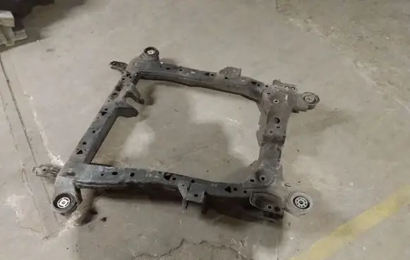 Opel Insignia A Front subframe