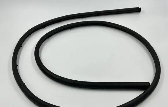 Peugeot 308 Engine compartment rubber 9835340380