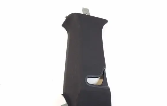 Mercedes-Benz C W204 (B) pillar trim (bottom) A2046903926