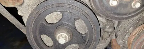 Mitsubishi Lancer X Crankshaft pulley