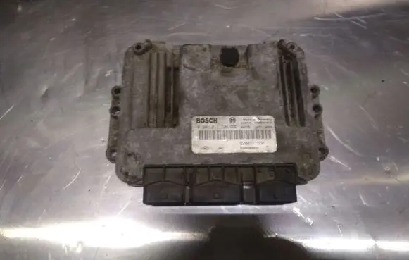 Renault Espace - Grand espace IV Engine control unit/module 0281011724 8200211550