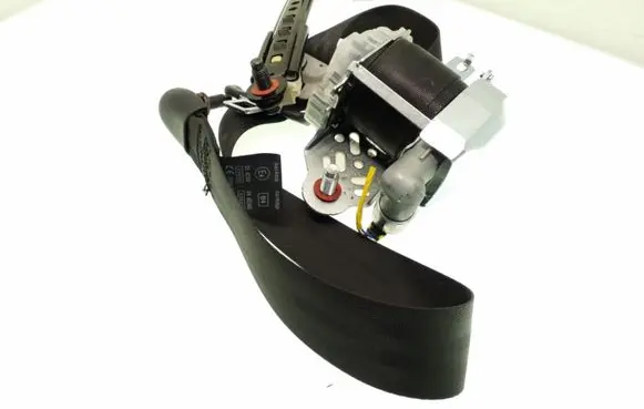 Hyundai i40 Front seatbelt 888103Z000RY