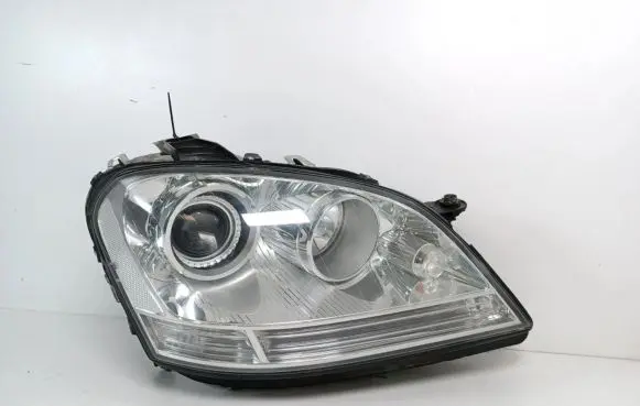 Mercedes-Benz ML W164 Headlight/headlamp