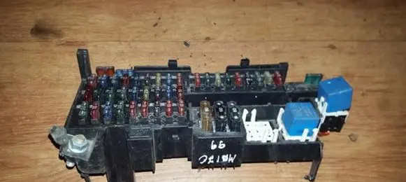 Mercedes-Benz A W168 Fuse box set a1685450240
