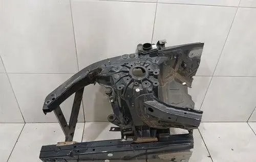 BMW M4 G82 G83 Front arch 7486608