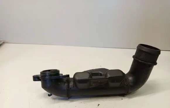 Ford Focus Intake resonator 9657083680A
