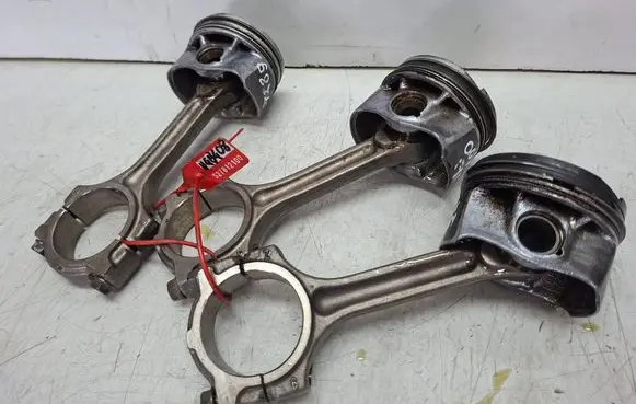Opel Astra K Piston with connecting rod S27635899 LIH F12SHR