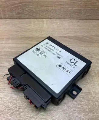 Opel Zafira A Comfort/convenience module 24410018 F005V00131 WithPlug