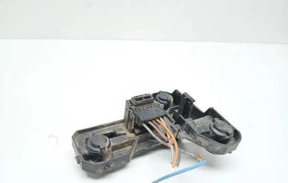Renault Scenic I Tail light bulb cover holder