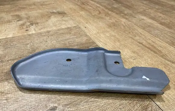 Jaguar F-Pace Heat shield in engine bay M8A27J176EA R81PA