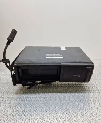 Audi A6 S6 C5 4B CD/DVD changer CXCA1821LH 1731533