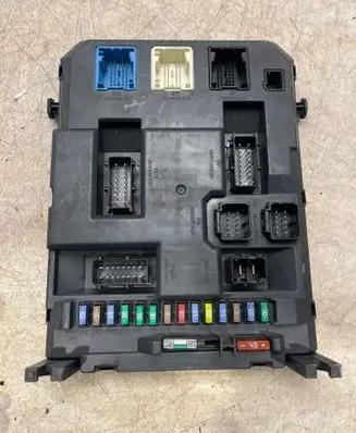 Citroen DS3 Comfort/convenience module 22661F01 PRT0679001 9664983480