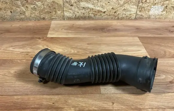 Ford Mondeo MK IV Air intake duct part AG919C623A AG919G832A