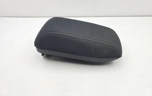 Toyota Auris E180 Armrest 5881202130