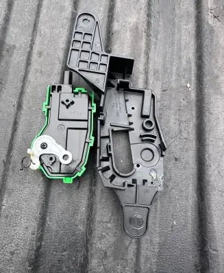 KIA Sportage Fuel tank cap lock 