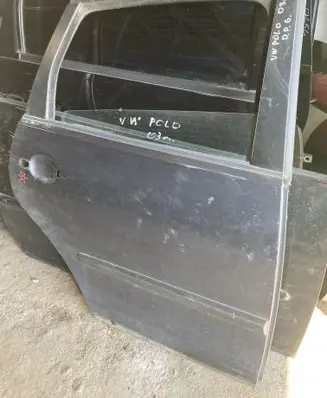 Volkswagen Polo Rear door