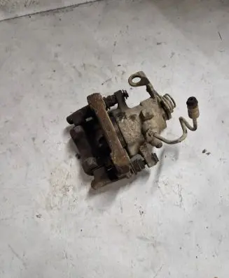 Citroen C4 I Rear brake caliper