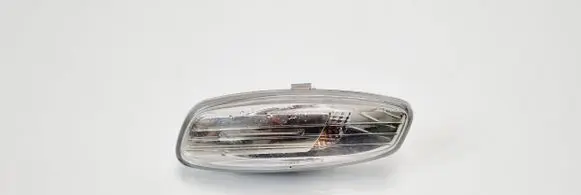 Peugeot 207 CC Front fender indicator light 9680005180