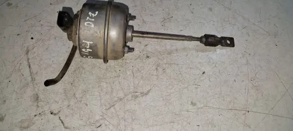 Mazda 6 Vacuum valve 80016520