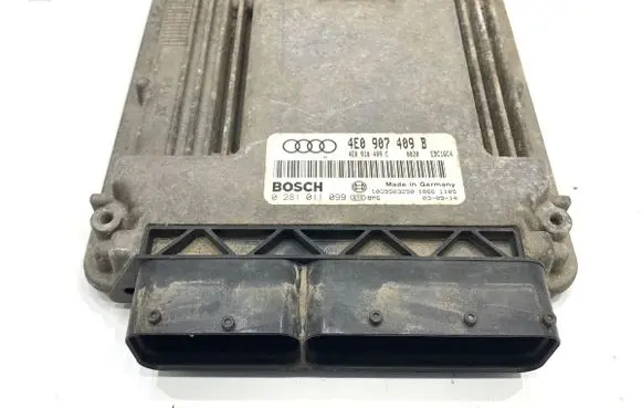 Audi A8 S8 D3 4E Engine control unit/module ECU 4E0907409B