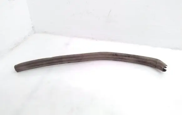 Mercedes-Benz E W124 Front door rubber seal 