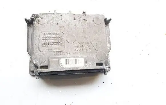 Citroen C5 Headlight ballast module Xenon 89034934 89032336