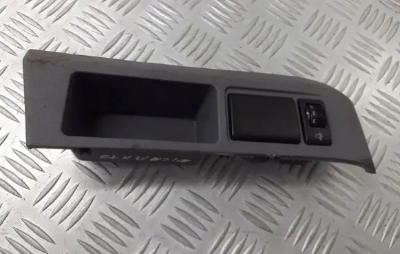 Nissan Micra Light switch K10121