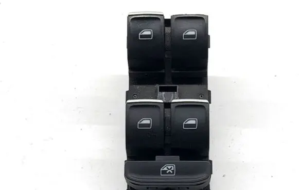 Volkswagen PASSAT B8 Electric window control switch 5G0959857C