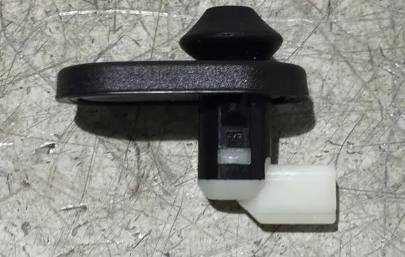 Toyota Yaris Rear door sensor 
