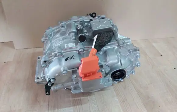 Toyota RAV 4 (XA50) Hybrid / electric car battery 