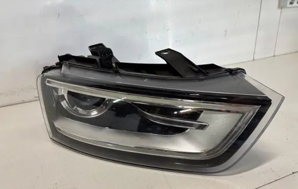 Audi Q3 8U Headlight/headlamp 8U0941006A 8K0941597E 4G0907697D