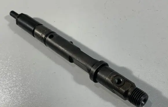 Audi A6 S6 C5 4B Fuel injector 059130201A 0432133825