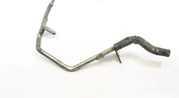 Toyota Avensis T270 Engine coolant pipe/hose