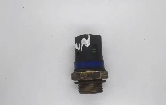 Renault Megane I Coolant temperature sensor 268063