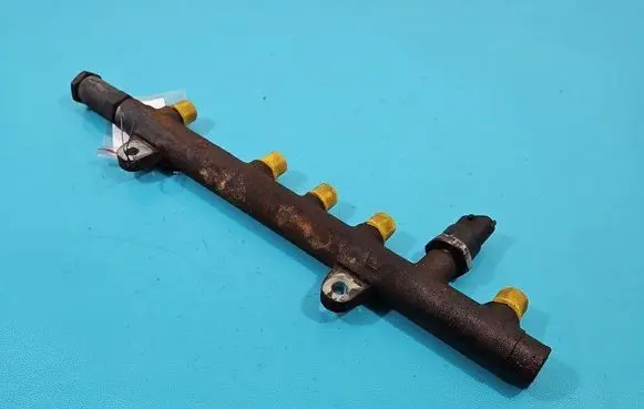 Opel Vivaro Fuel main line pipe 0445214024 IMPRK1377458