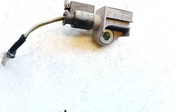 Dodge Journey Airbag deployment crash/impact sensor 04896011ab a2048201985